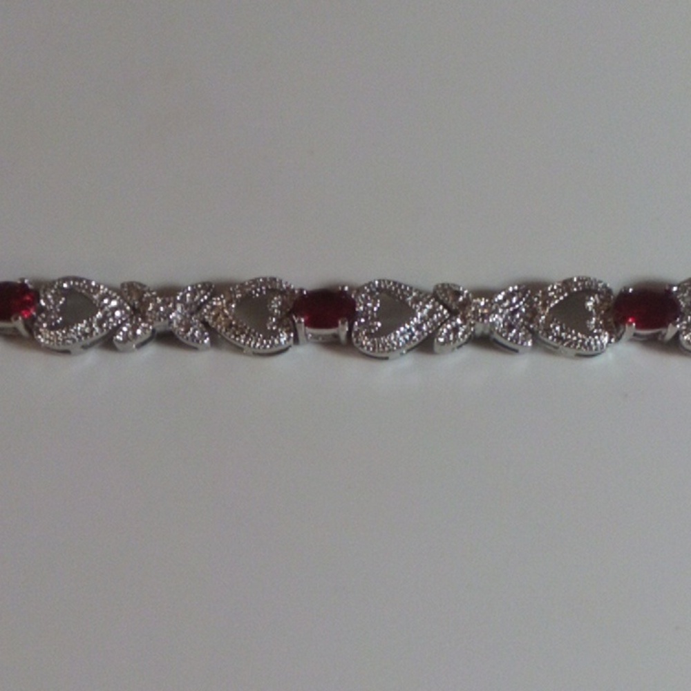 BRACELET XS & OS ABSOLUTELY GORGEOUS 7 INCH BRACELET! NEW IN BOX! - Picture 2 of 9